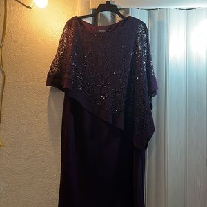 R&M RICHARDS BURGUNDY DRESS